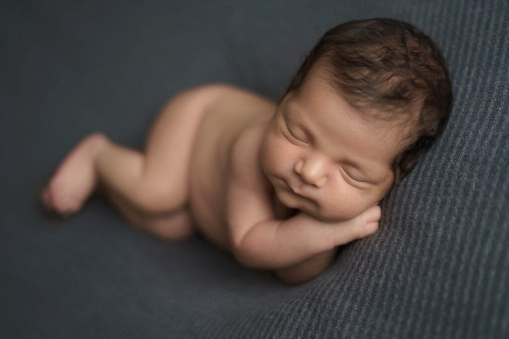 Estudio de Fotografía Sesiones de fotos Sesiones Fine art Infantil Sesiones Newborn Sesiones recien nacido Sesiones Prenatales Sesiones de embarazo Sesiones Familiares