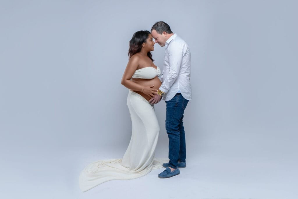 Estudio de Fotografía Sesiones de fotos Sesiones Fine art Infantil Sesiones Newborn Sesiones recien nacido Sesiones Prenatales Sesiones de embarazo Sesiones Familiares