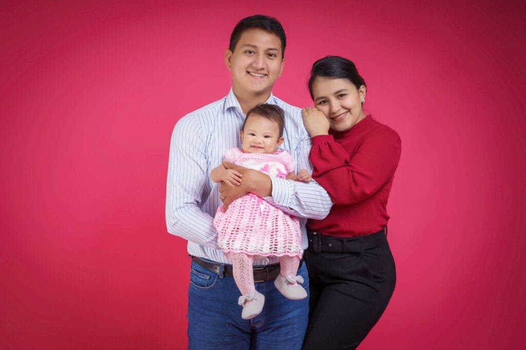 Estudio de Fotografía Sesiones de fotos Sesiones Fine art Infantil Sesiones Newborn Sesiones recien nacido Sesiones Prenatales Sesiones de embarazo Sesiones Familiares