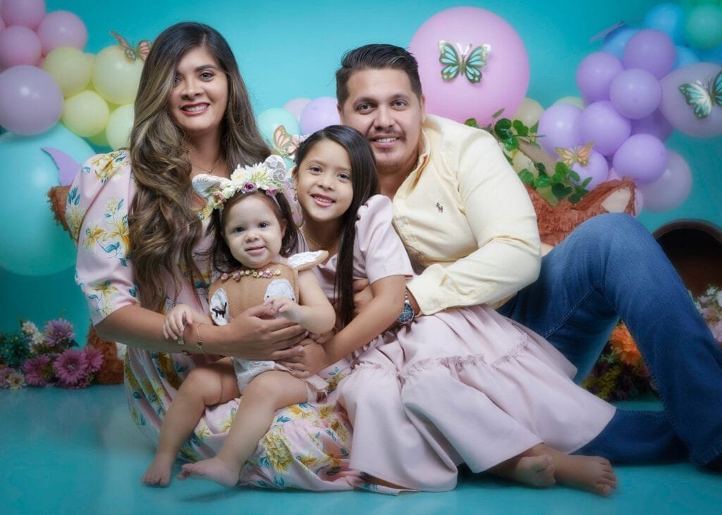 Estudio de Fotografía Sesiones de fotos Sesiones Fine art Infantil Sesiones Newborn Sesiones recien nacido Sesiones Prenatales Sesiones de embarazo Sesiones Familiares