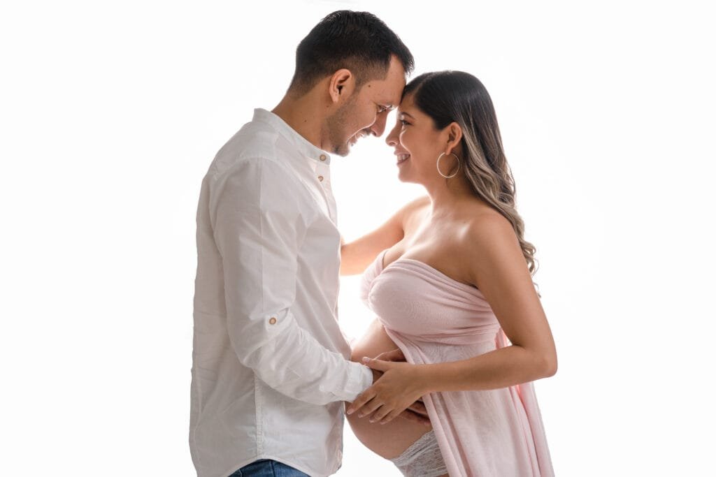 Estudio de Fotografía Sesiones de fotos Sesiones Fine art Infantil Sesiones Newborn Sesiones recien nacido Sesiones Prenatales Sesiones de embarazo Sesiones Familiares